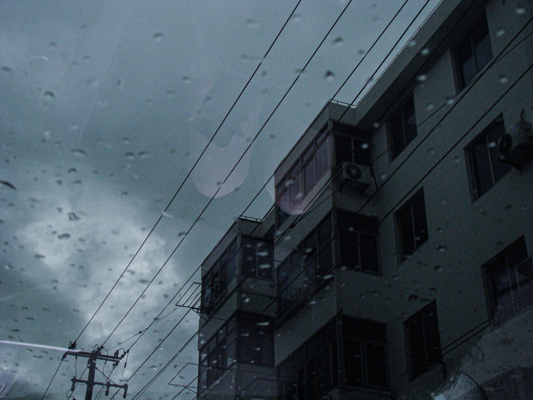 Mimpi Topan: Pertanda Perubahan Besar dalam Hidup Anda