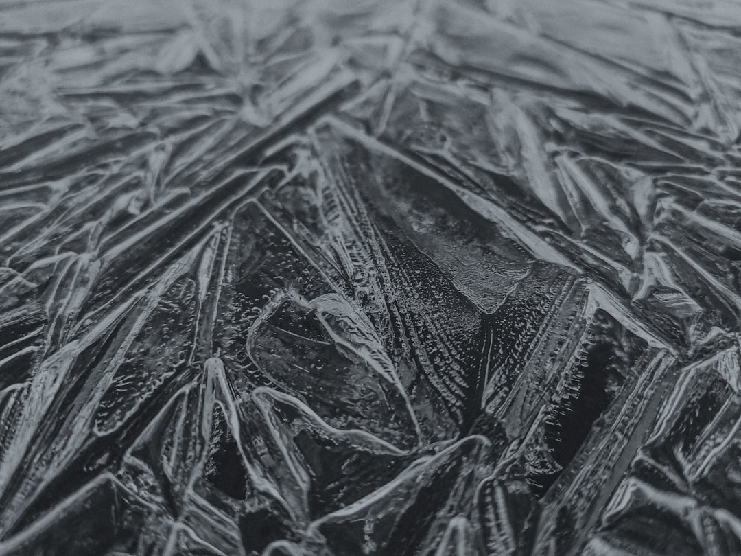 Mimpi Es: Tafsir Mendalam dari Kacamata Budaya Indonesia, Primbon, Islam, dan Psikologi