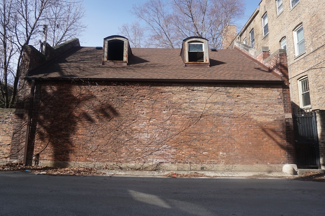 Mengungkap Makna Rumah dalam Mimpi: Panduan Lengkap dari Primbon, Islam, hingga Psikologi Modern