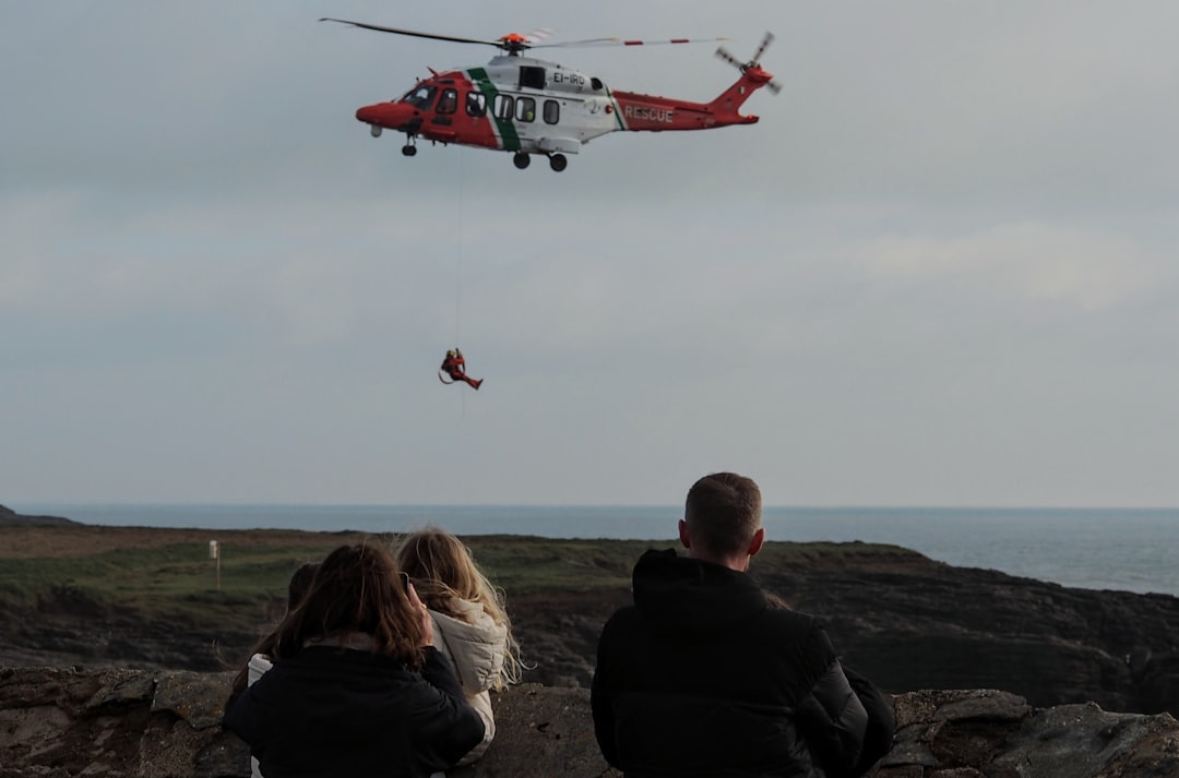 Mimpi Diselamatkan: Pertanda Baik dari Alam Bawah Sadar Anda